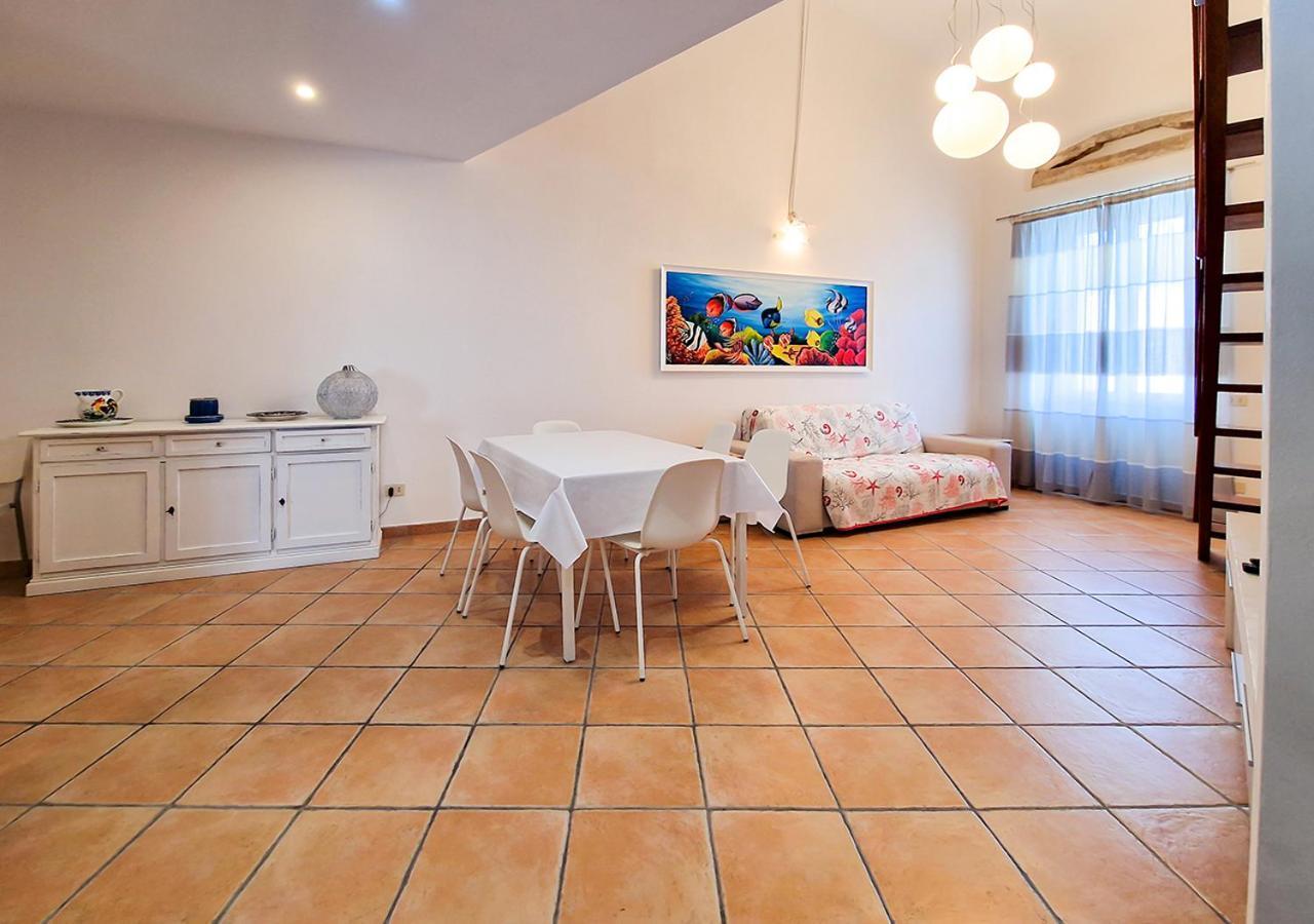 Murphy Holiday Home - Residenza Baro La Maddalena  Eksteriør bilde