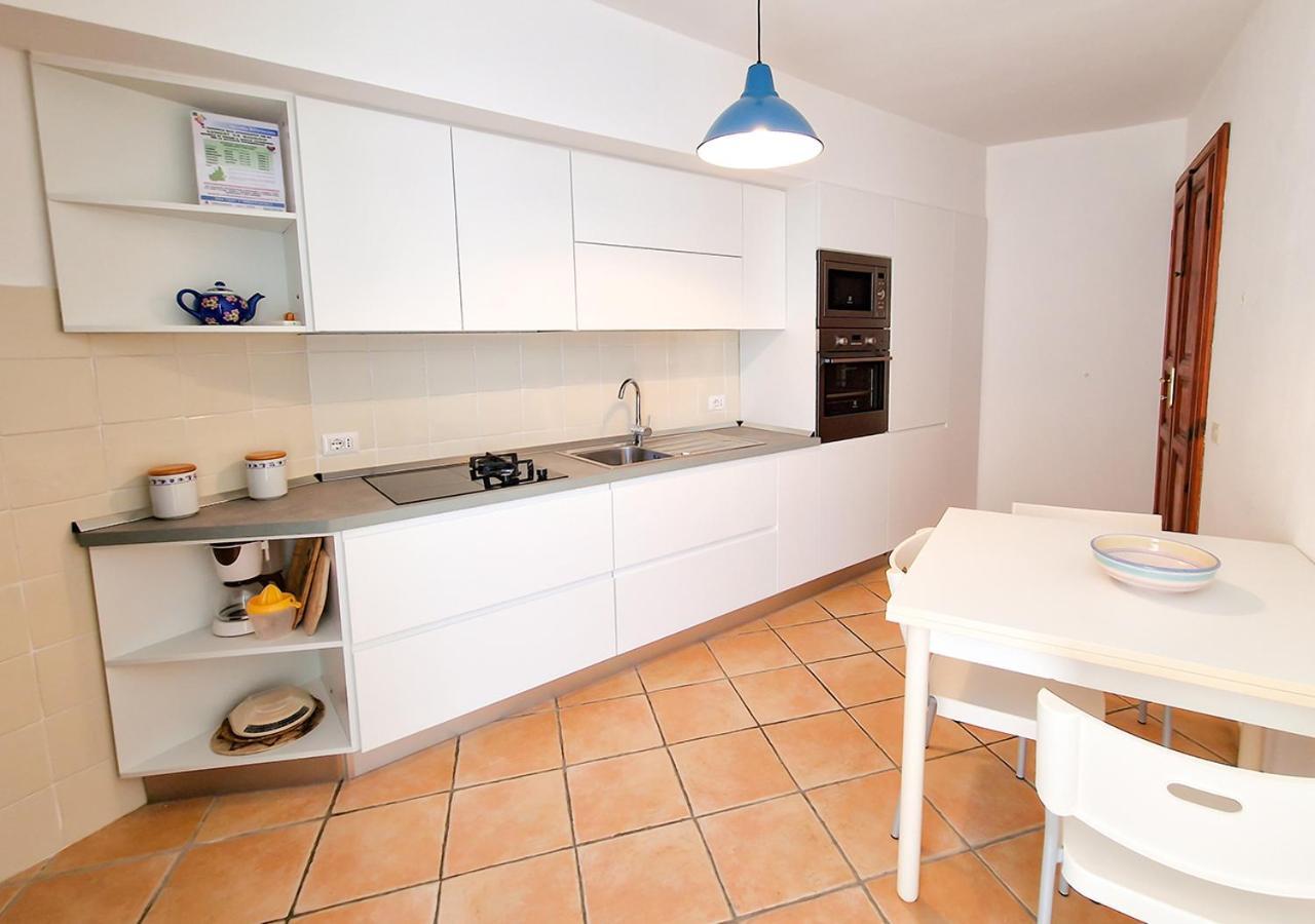 Murphy Holiday Home - Residenza Baro La Maddalena  Eksteriør bilde