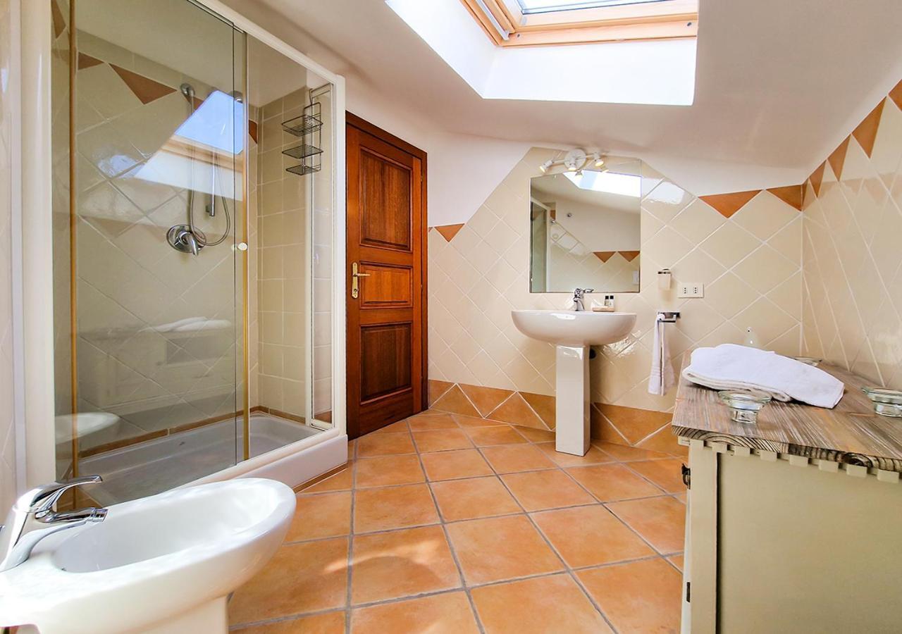 Murphy Holiday Home - Residenza Baro La Maddalena  Eksteriør bilde